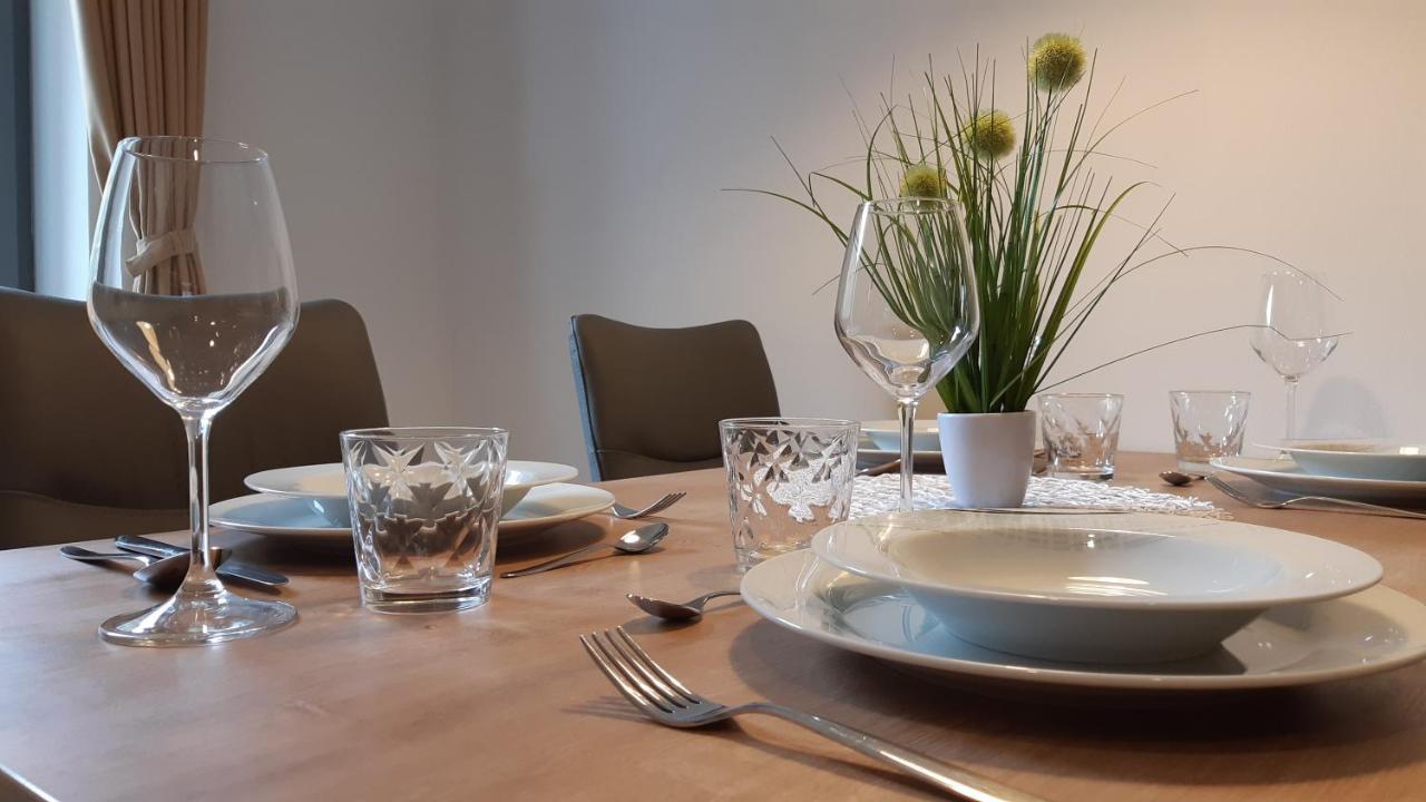 בוהין Apartments Vila Darja מראה חיצוני תמונה