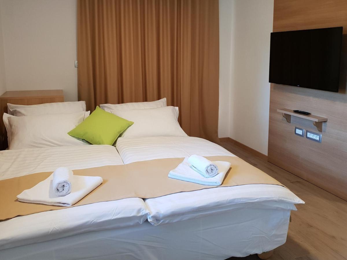 בוהין Apartments Vila Darja מראה חיצוני תמונה